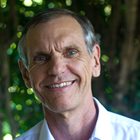 Dr. Graham Ogle