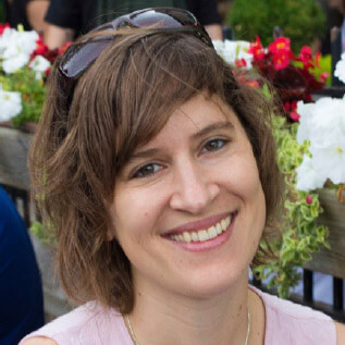 Dr. Julia von Oettingen